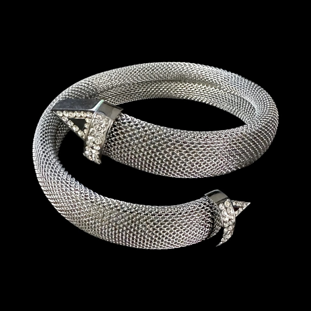 ✨Gorgeous Silver Mesh Coiled Snake Bracelet Bangle